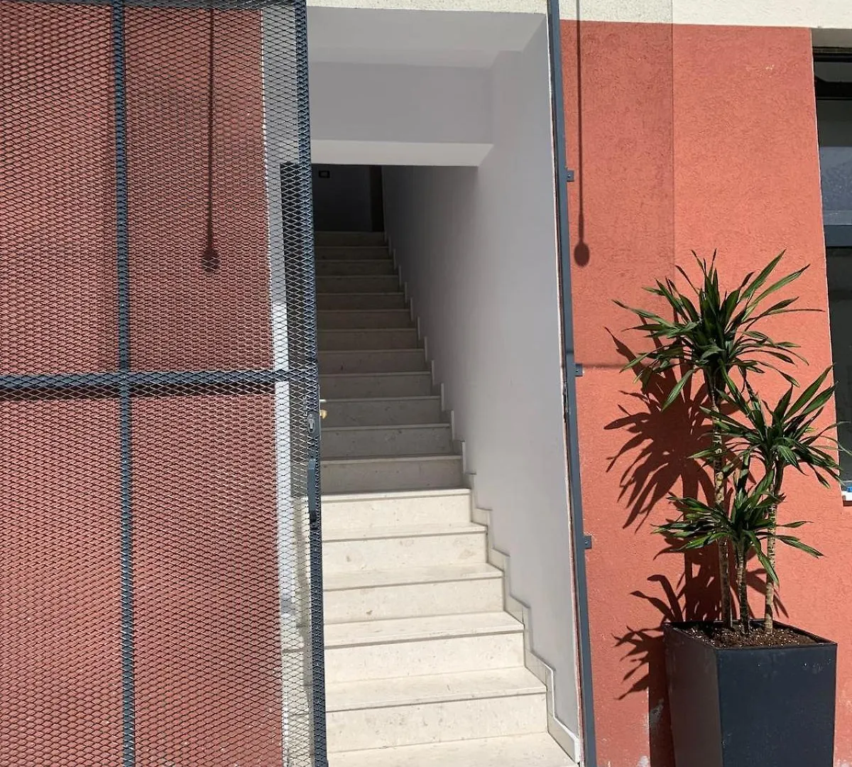 Vila Leon Private Tirana Albania